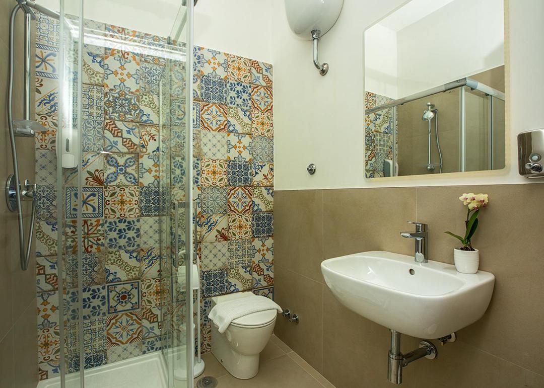 Salus Inn روما المظهر الخارجي الصورة